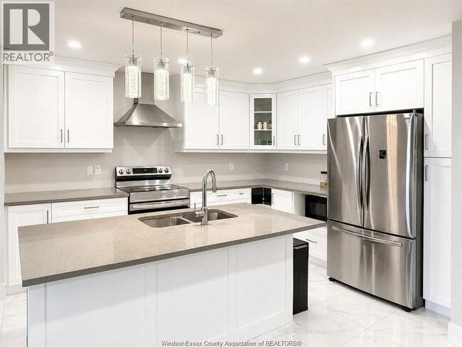 Building Photo - 85 Bordeaux Pl