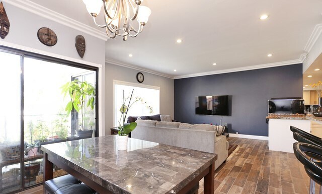 Dining/Living - 9165 Alcott St