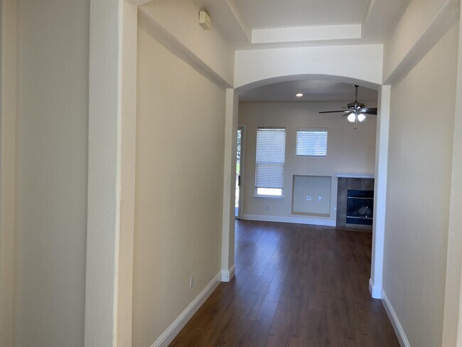 Building Photo - 1056 Galston Dr