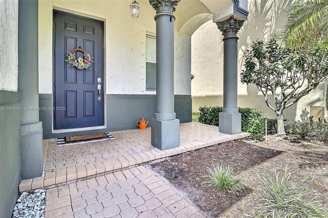 Building Photo - 1094 Grove Park Cir