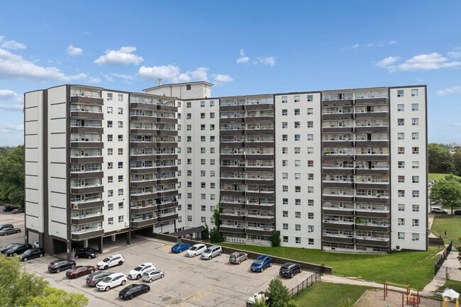 Building Photo - Rowena Drive