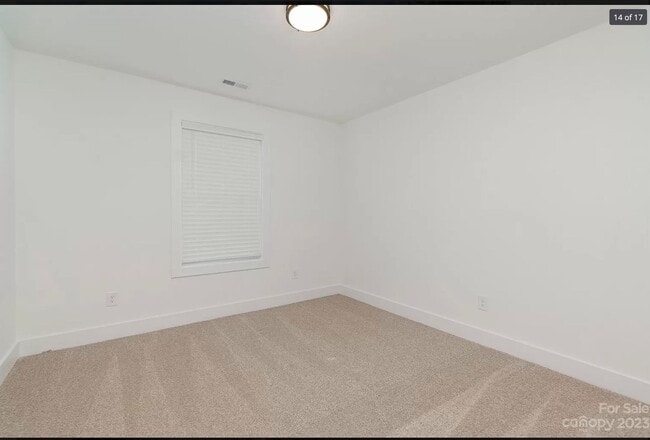 Building Photo - 3 Bed, 2 Bath Home in Landis NC!