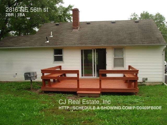 Building Photo - 2816 NE 56th St