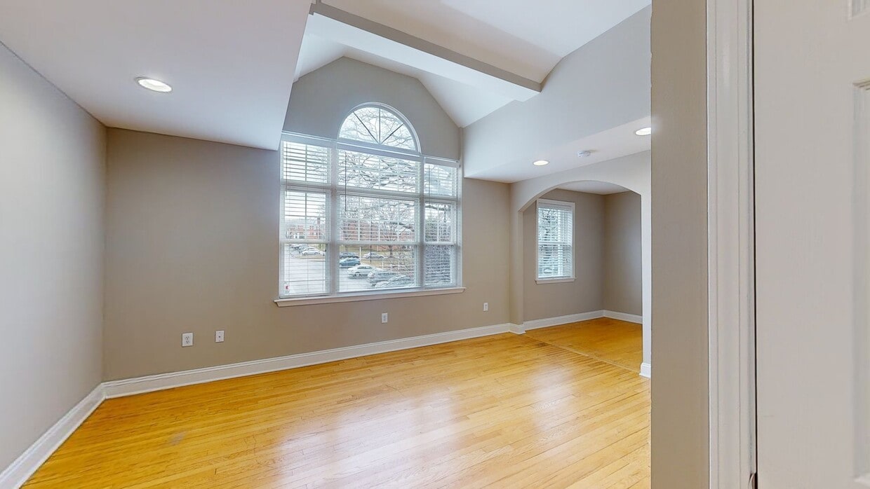 Photo - Rodgers Forge Apartments