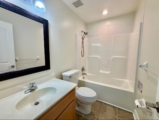 Foto del edificio - 259 W Ocean View Ave