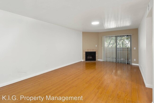 Building Photo - 3102 Bagley Ave