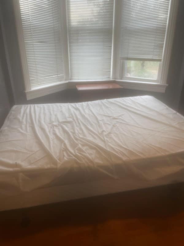 Building Photo - 4805 Maffitt Ave