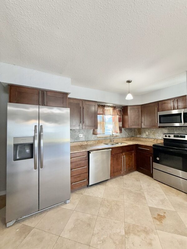 Building Photo - 6943 Buhrley Terrace N