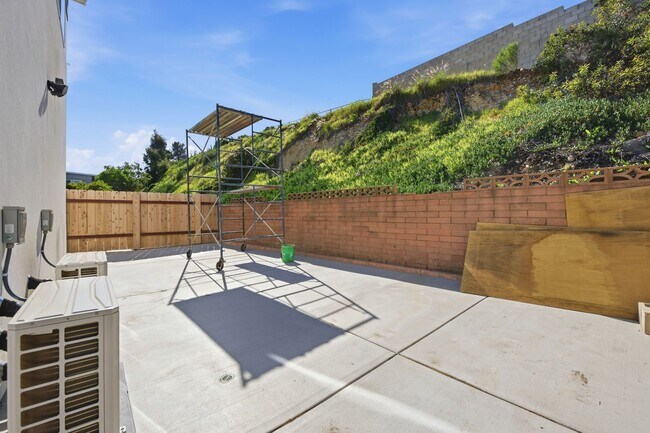 Foto del edificio - Brand new!