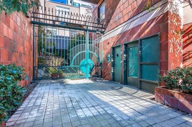 Building Photo - 1 bedroom in Seattle WA 98121