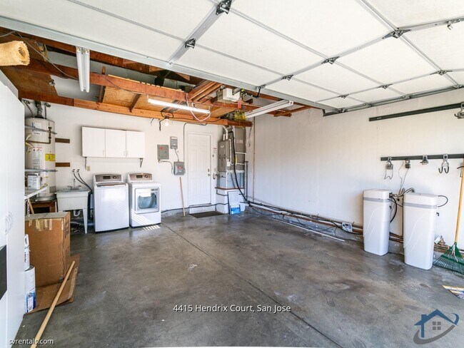 Foto del edificio - 4415 Hendrix Ct