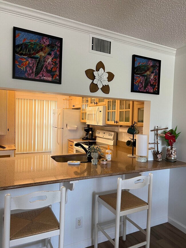 Foto del edificio - 6180 Sun Blvd