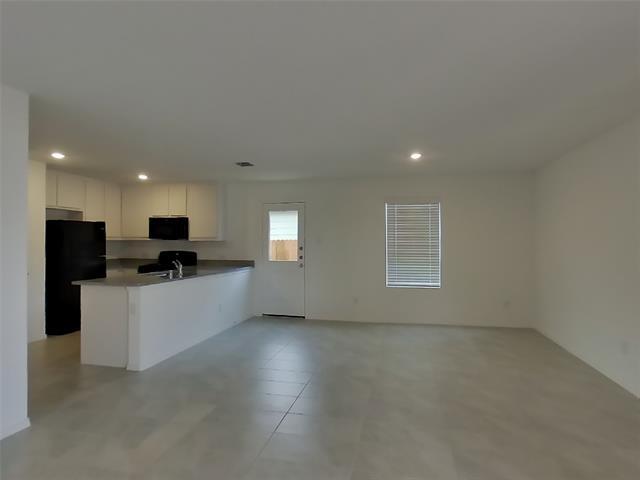 Building Photo - 3305 Turkey Trot Ln