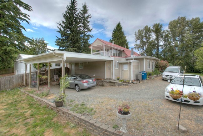 Building Photo - 11651 SE 212th Pl