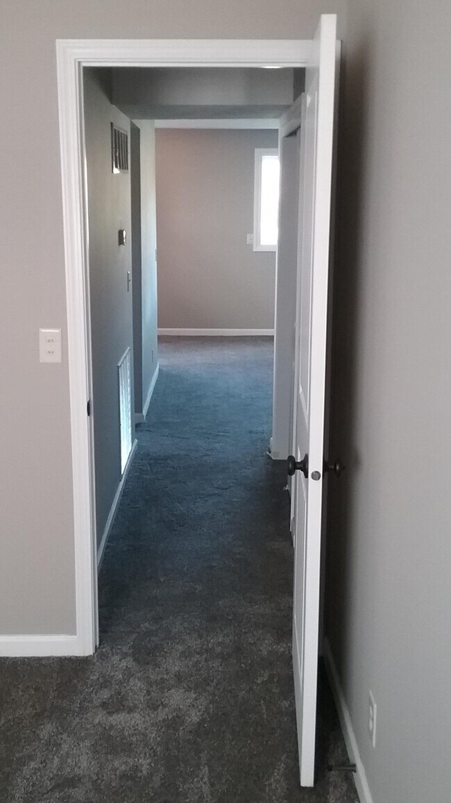 Foto del edificio - 2108 S 45th St