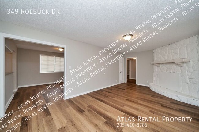 Foto del edificio - 349 Roebuck Dr