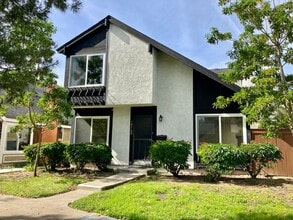 Building Photo - 10769 Cariuto Ct