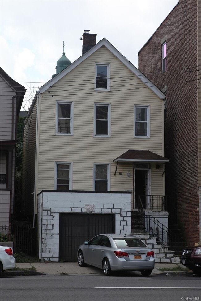 Building Photo - 38 Yonkers Ave