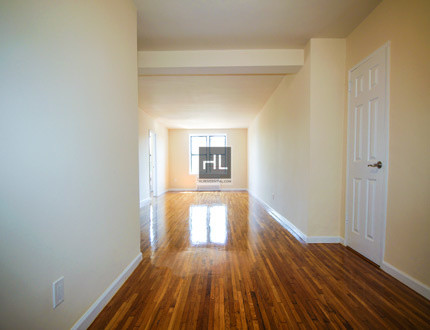 Building Photo - 8611 Whitney Ave