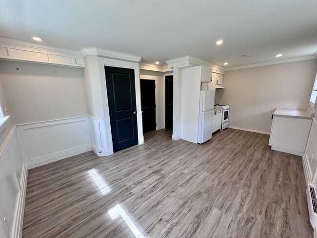 Photo du bâtiment - 1495 Gladstone Ave