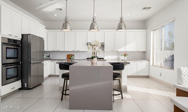 Foto del edificio - 1705 W Parnell Dr