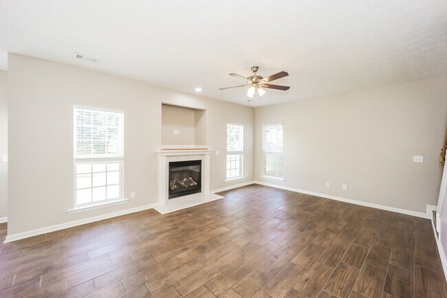 Foto del edificio - 44 Palladio Way