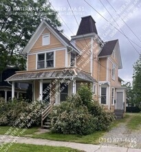 Building Photo - 59 Waterman St