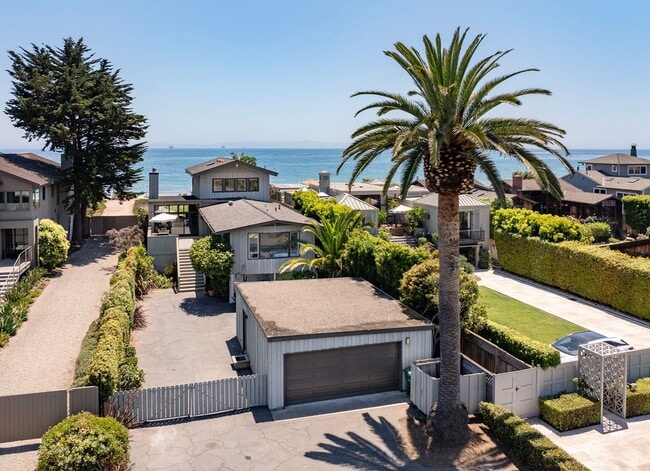 Building Photo - Introducing the Private Beach House in Carpinteria, CA!
