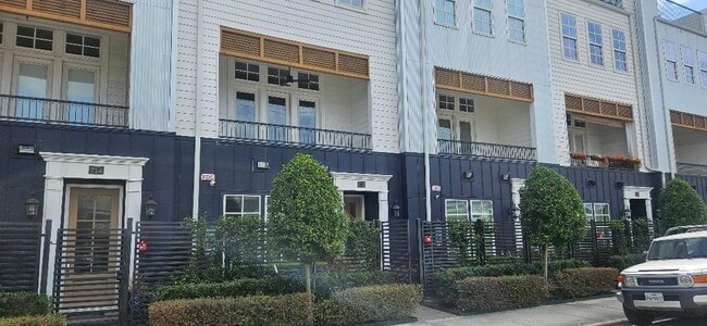 Foto del edificio - 712 Cage St