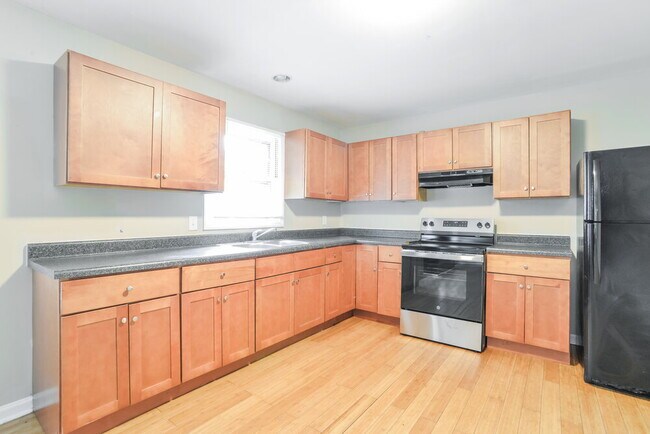 Foto del edificio - 3304 Sunset Rd