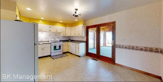Building Photo - 3 br, 1 bath House - 2408 Brady Lane