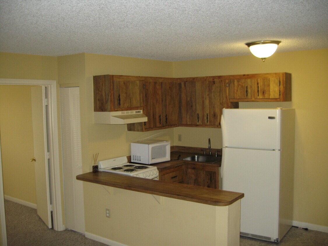 Primary Photo - 5150 NE 6th Ave