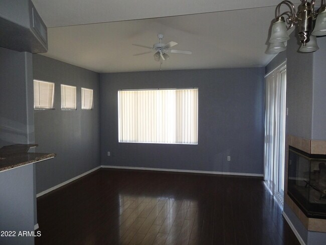 Foto del edificio - 2929 W Yorkshire Dr