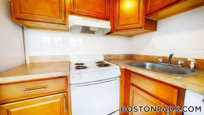Foto del edificio - 1126 Boylston St