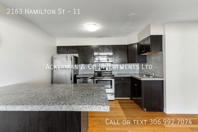 Photo du bâtiment - 2163 Hamilton St