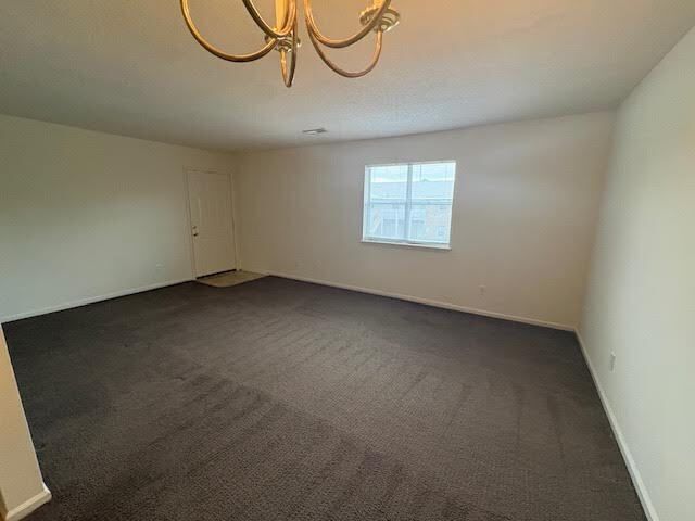 Foto del edificio - 3103 Sherwin Dr