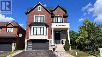 Building Photo - 145 English Oak Dr