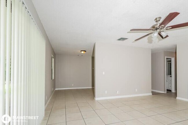 Foto del edificio - 646 SW Byron St, Port St Lucie, FL 34983