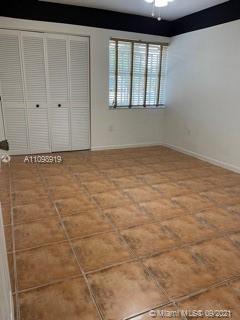 Building Photo - 9123 SW 149th Ct