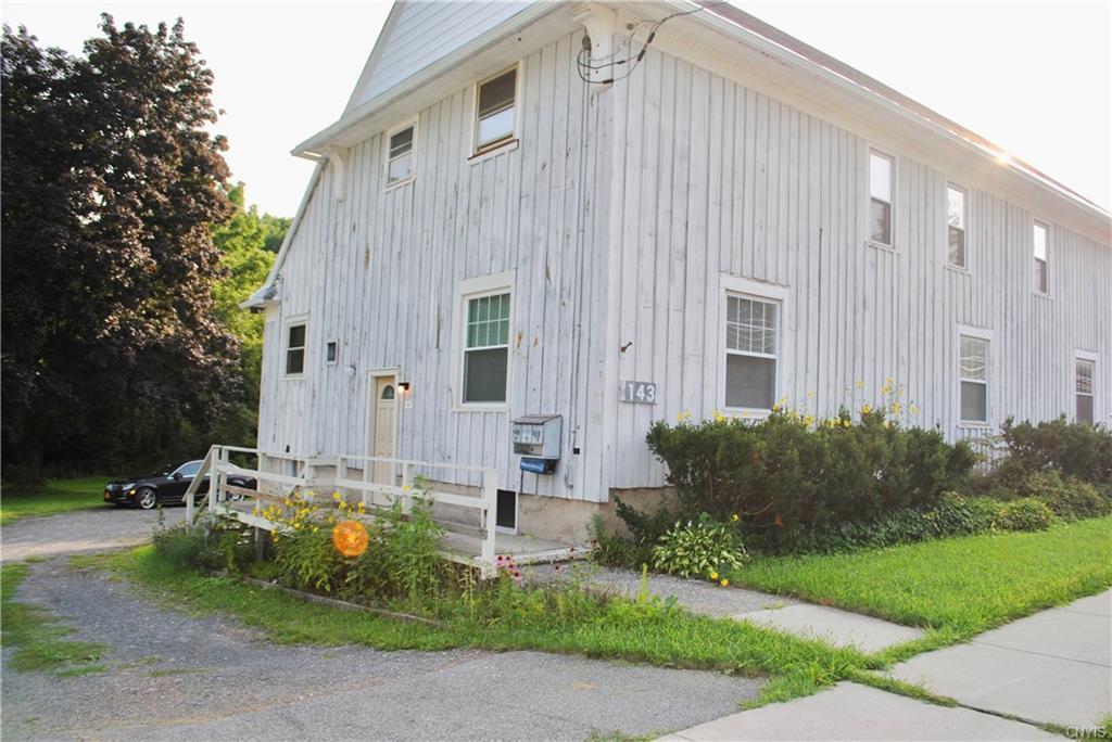 Primary Photo - 145 W Genesee St