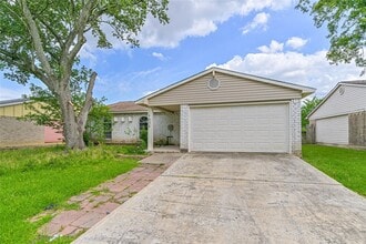 Building Photo - 14634 Dartwood Dr Building Photo - 14634 Dartwood Dr