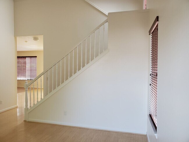 Foto del edificio - West Eugene 4 Bedroom Treasure