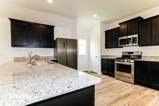 Building Photo - 18467 Cobalt Cove Ln