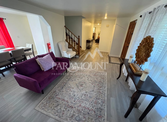 Building Photo - Spacious 4-Bedroom House in Bremerton!