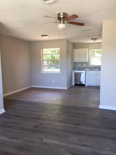 Foto del edificio - 3505 Cherry Ave