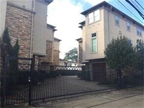 Building Photo - 1824 Wichita St