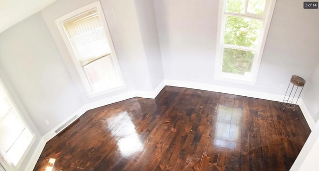 Building Photo - 121 Murray St