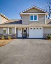 Building Photo - 116 Weeping Willow Dr