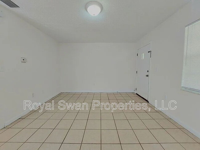 Building Photo - 1233 W Highland St