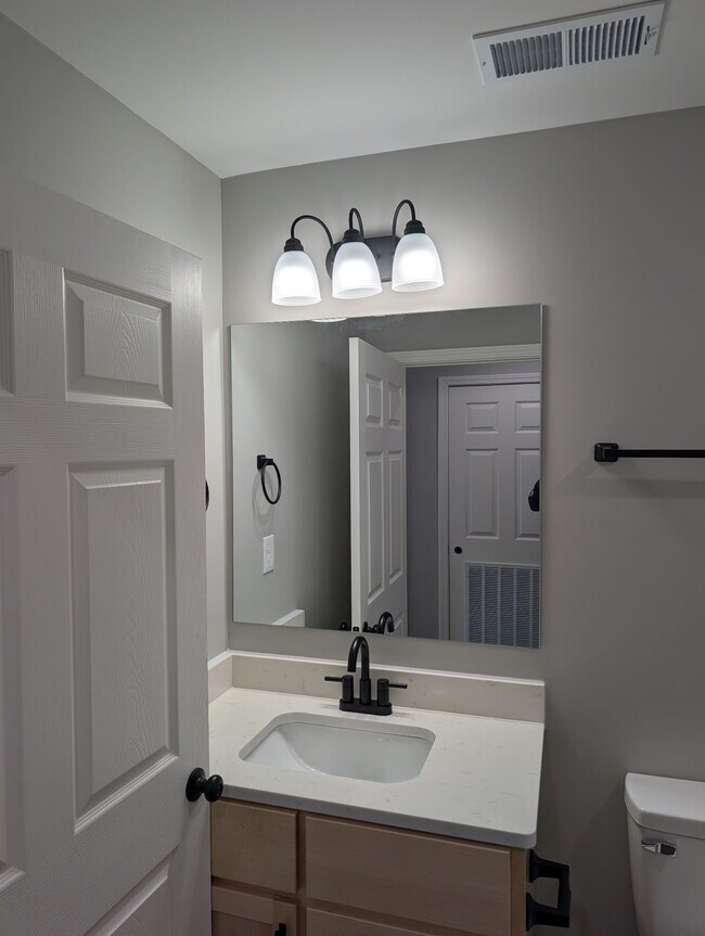 Foto del edificio - 2058 Ellis St